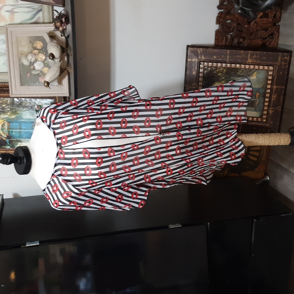 Womens Sheer Cover up Lips Blouse FLASH Blouse top shirt